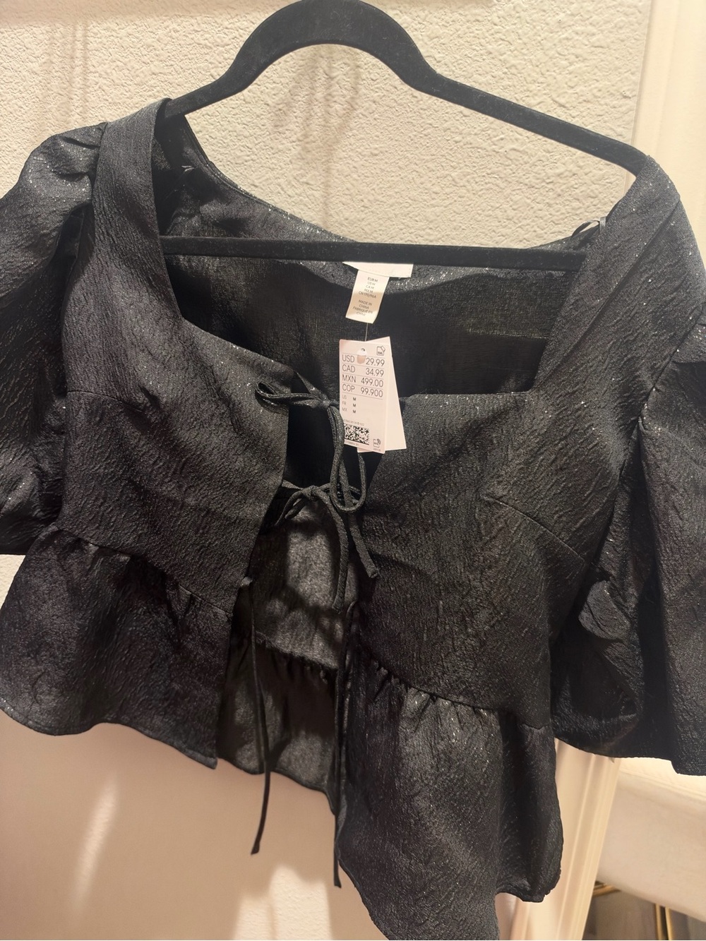 H&M Black Tie-Front Ruffle Crop Top